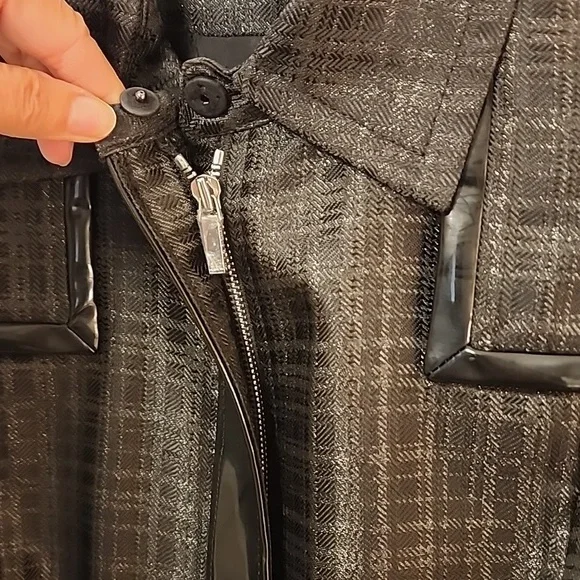 Anne Klein Black Checkered Belted Jacket - Picture 3 of 5